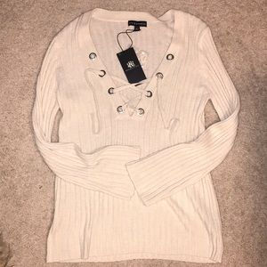 Laced sweated size XL. Brand new